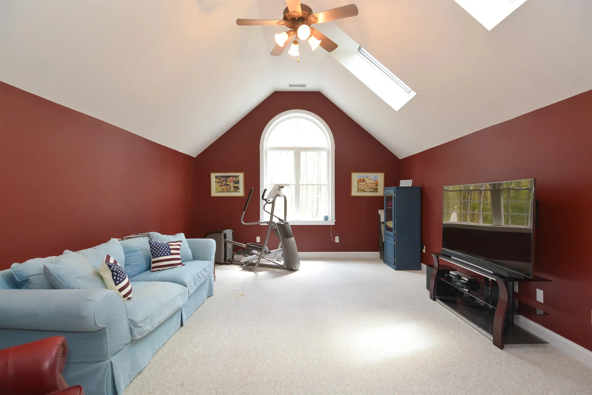 17 Aldrich Street Litchfield NH 03052