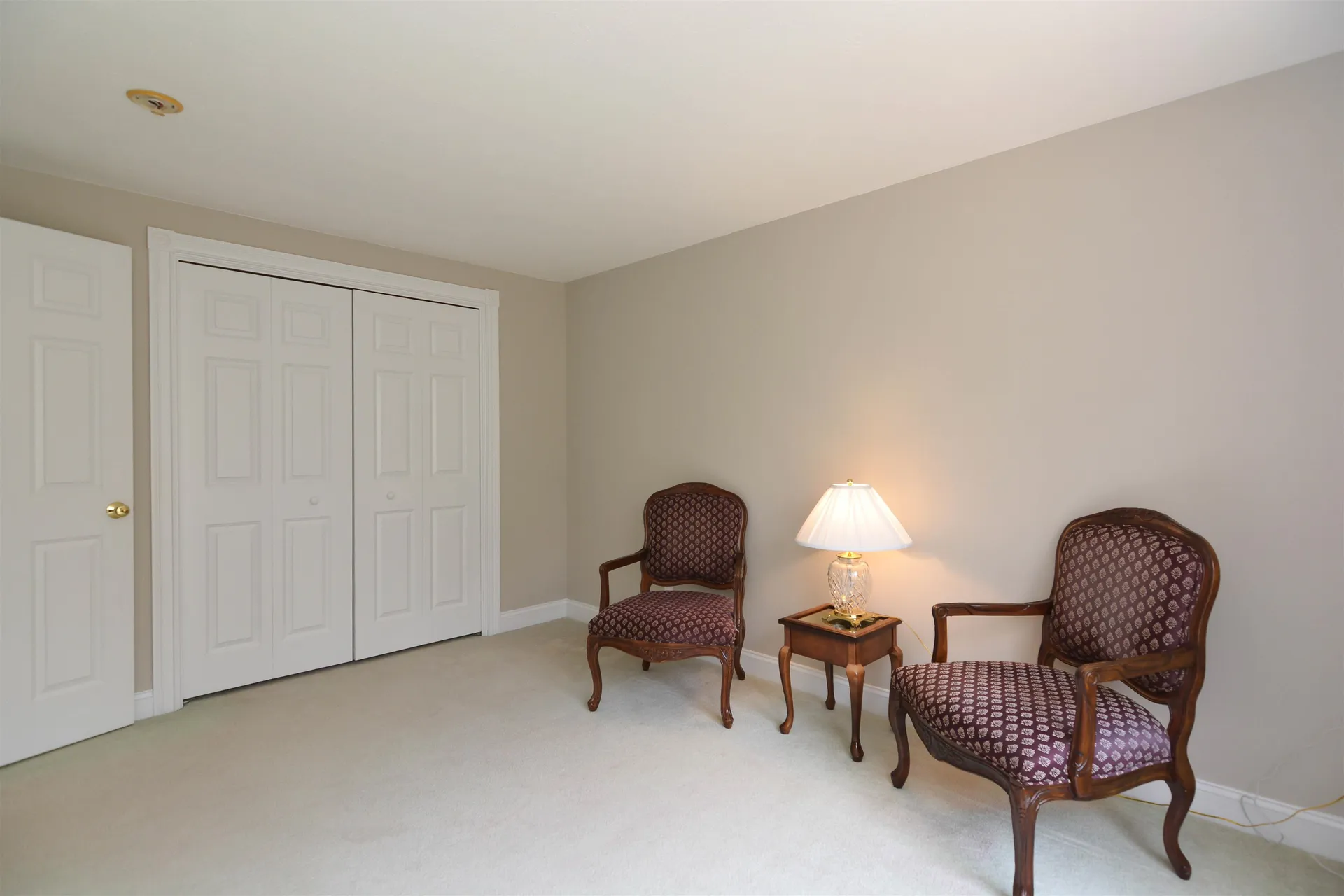 17 Aldrich Street Litchfield NH 03052