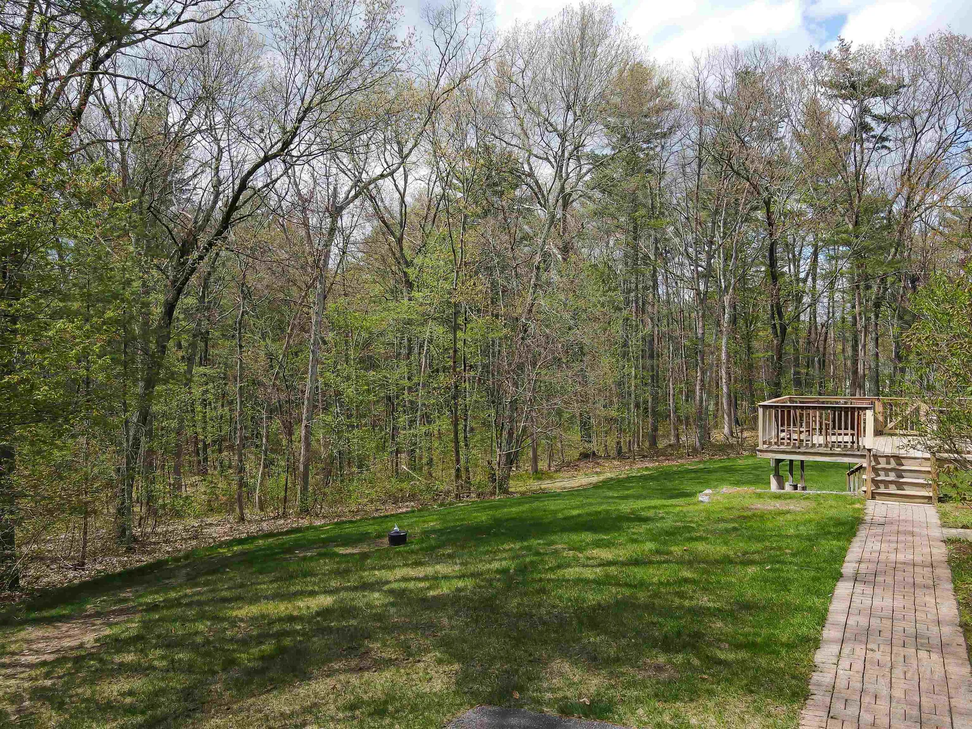 17 Aldrich Street Litchfield NH 03052