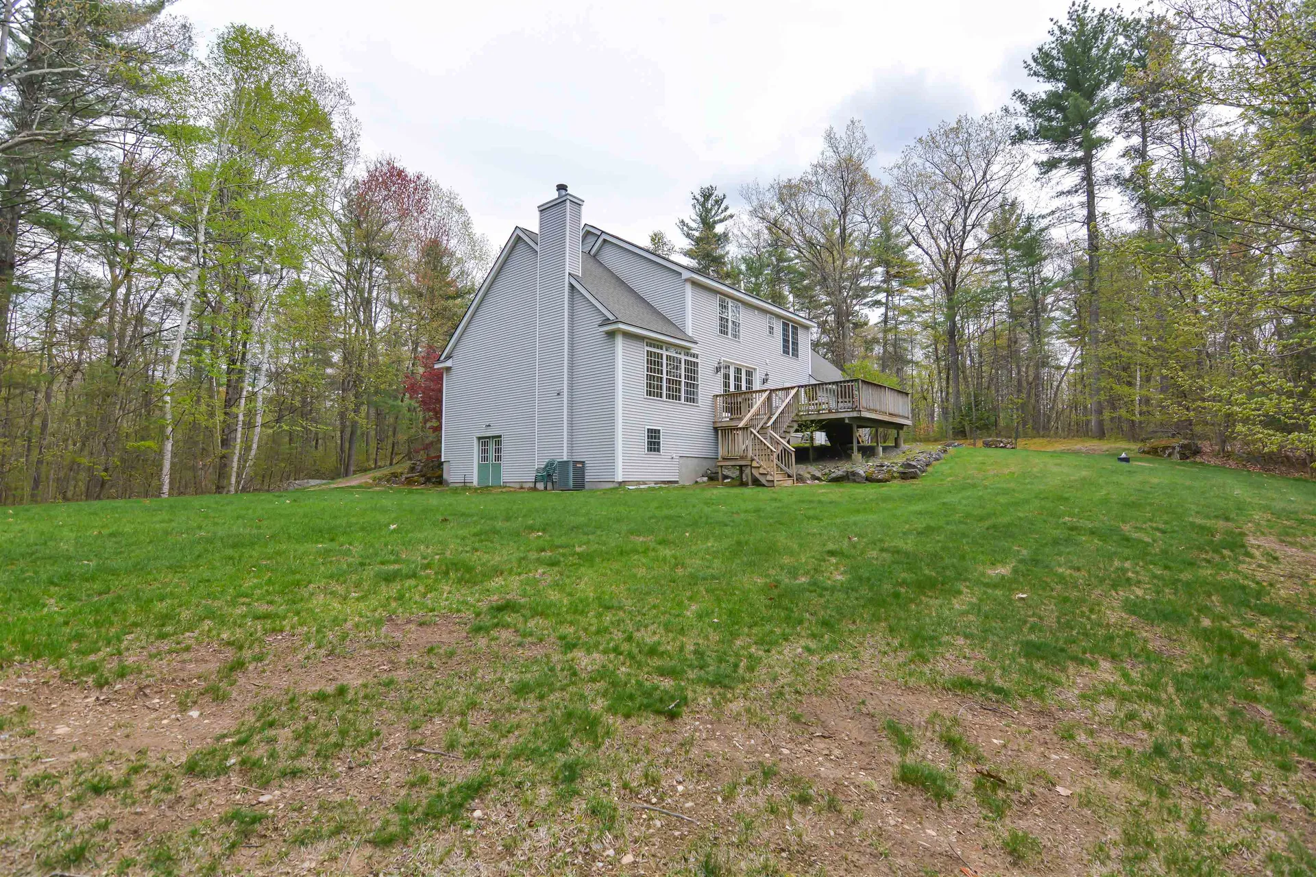 17 Aldrich Street Litchfield NH 03052