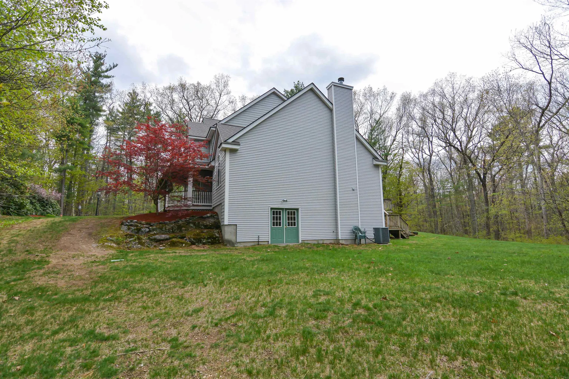 17 Aldrich Street Litchfield NH 03052