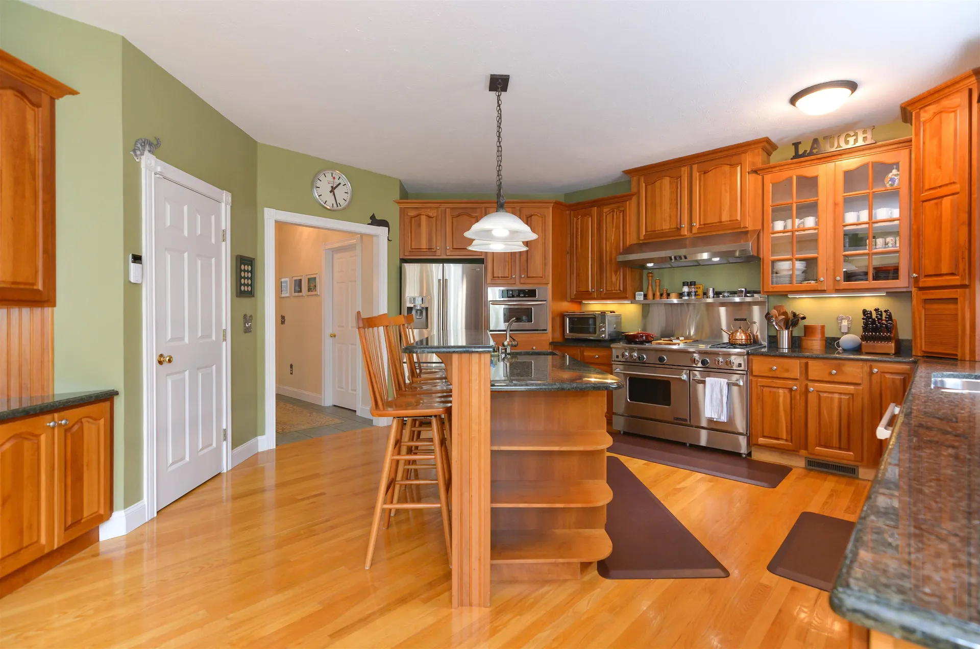 17 Aldrich Street Litchfield NH 03052