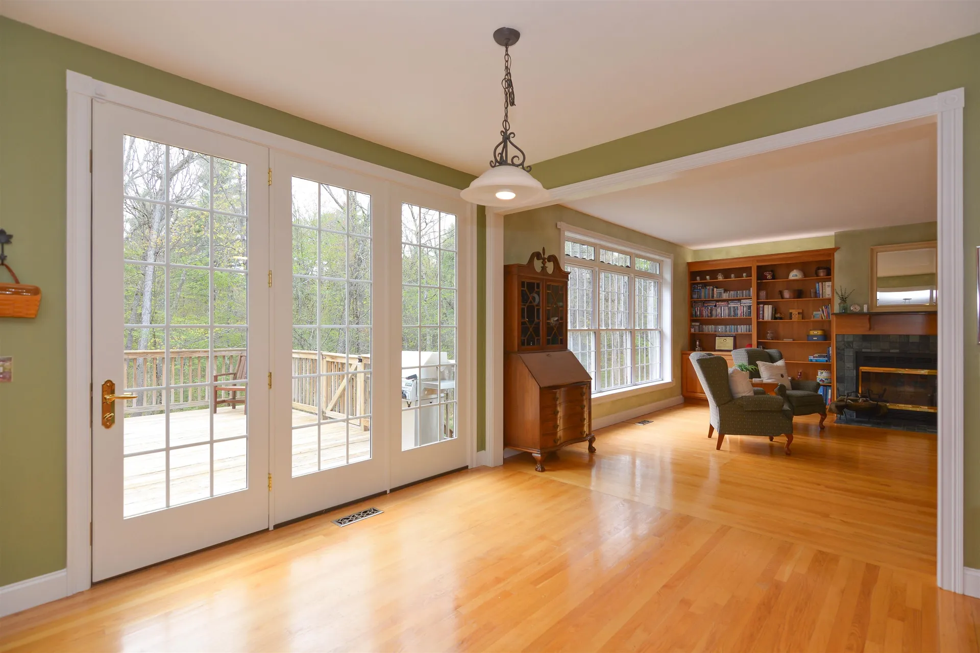 17 Aldrich Street Litchfield NH 03052