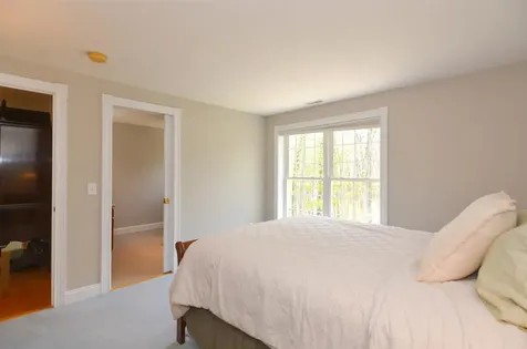 17 Aldrich Street Litchfield NH 03052