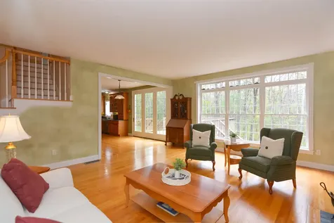 17 Aldrich Street Litchfield NH 03052