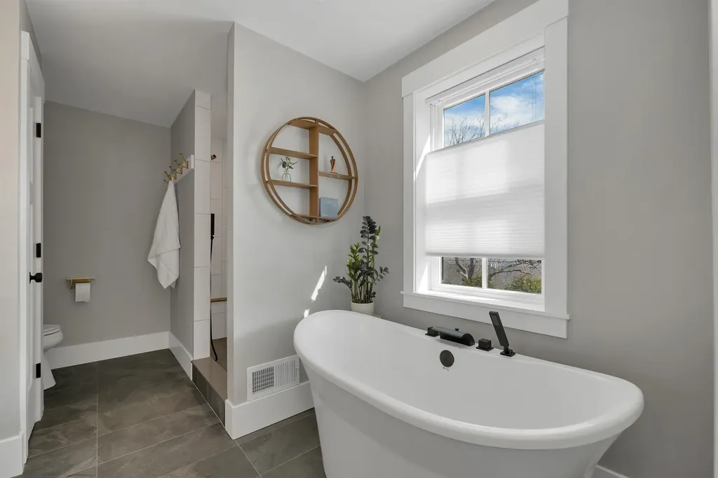 45 Artwill Avenue Portsmouth NH 03801