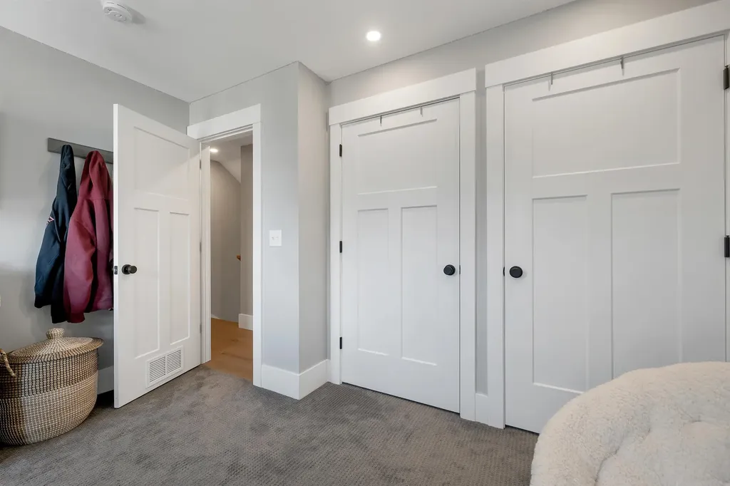 45 Artwill Avenue Portsmouth NH 03801