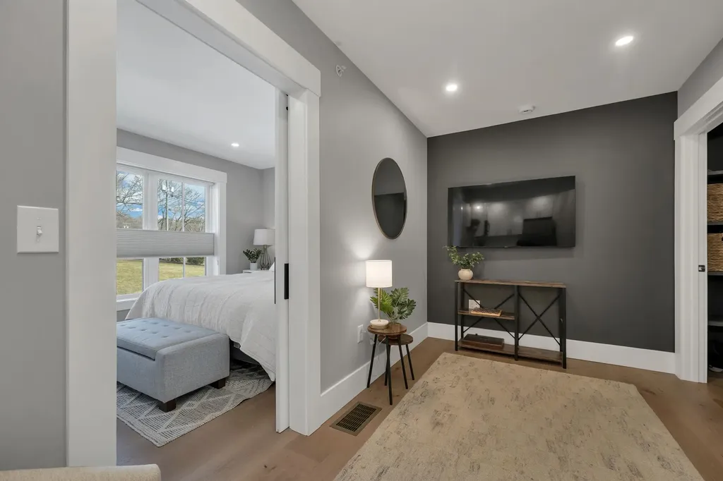 45 Artwill Avenue Portsmouth NH 03801