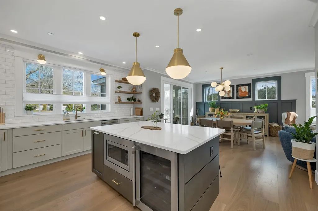 45 Artwill Avenue Portsmouth NH 03801