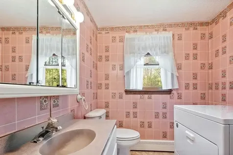 3 Cortland Drive Salem NH 03079