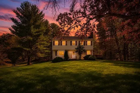 3 Cortland Drive Salem NH 03079