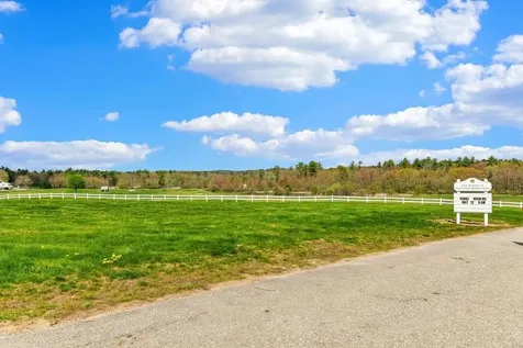 3 Cortland Drive Salem NH 03079