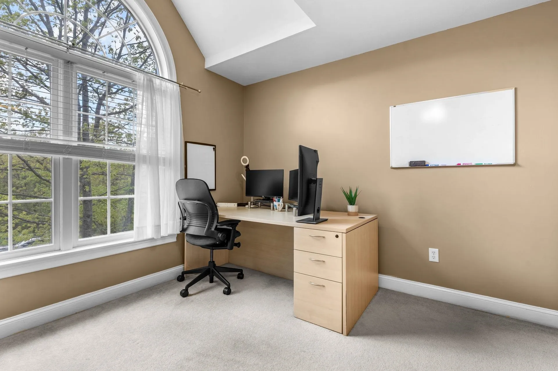 25 Squire Armour Road Windham NH 03087