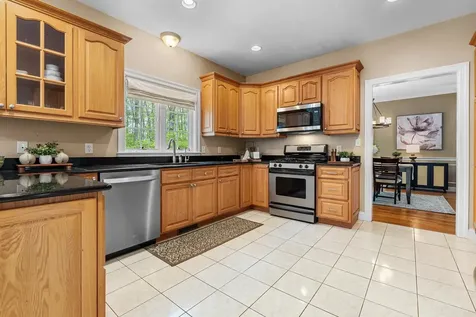 25 Squire Armour Road Windham NH 03087