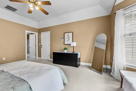 25 Squire Armour Road Windham NH 03087