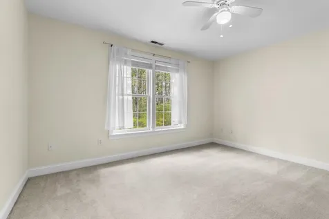 25 Squire Armour Road Windham NH 03087