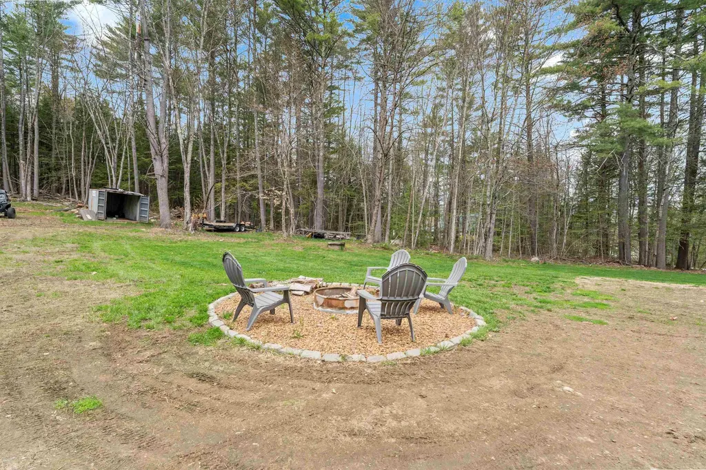 580 Lower Bay Road Sanbornton NH 03269