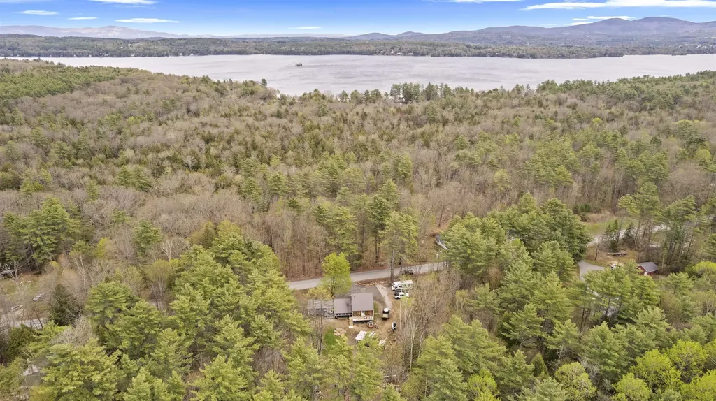 580 Lower Bay Road Sanbornton NH 03269