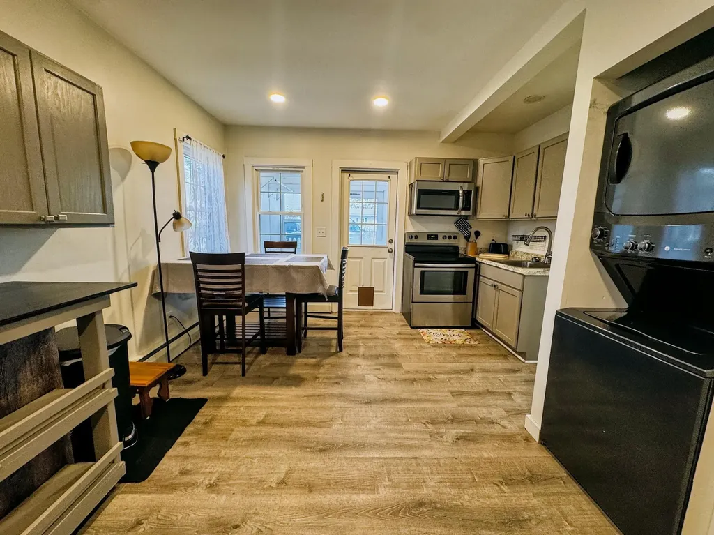 99 Coolidge Avenue Bennington VT 05201