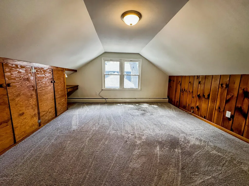 99 Coolidge Avenue Bennington VT 05201