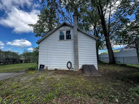 99 Coolidge Avenue Bennington VT 05201