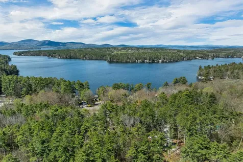 35 Robin Acres Drive Wolfeboro NH 03894