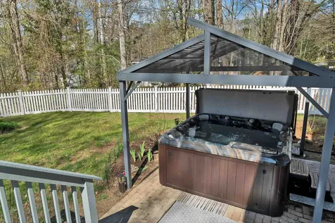 35 Robin Acres Drive Wolfeboro NH 03894