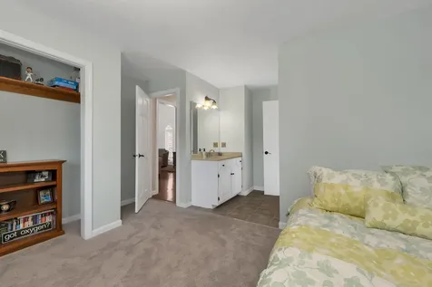 35 Robin Acres Drive Wolfeboro NH 03894