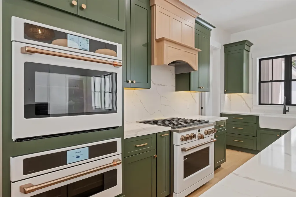 1 Jaytee Drive Alton NH 03809