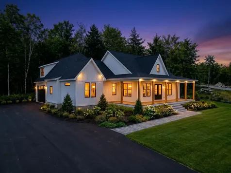 1 Jaytee Drive Alton NH 03809