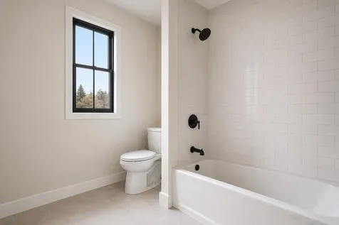1 Jaytee Drive Alton NH 03809