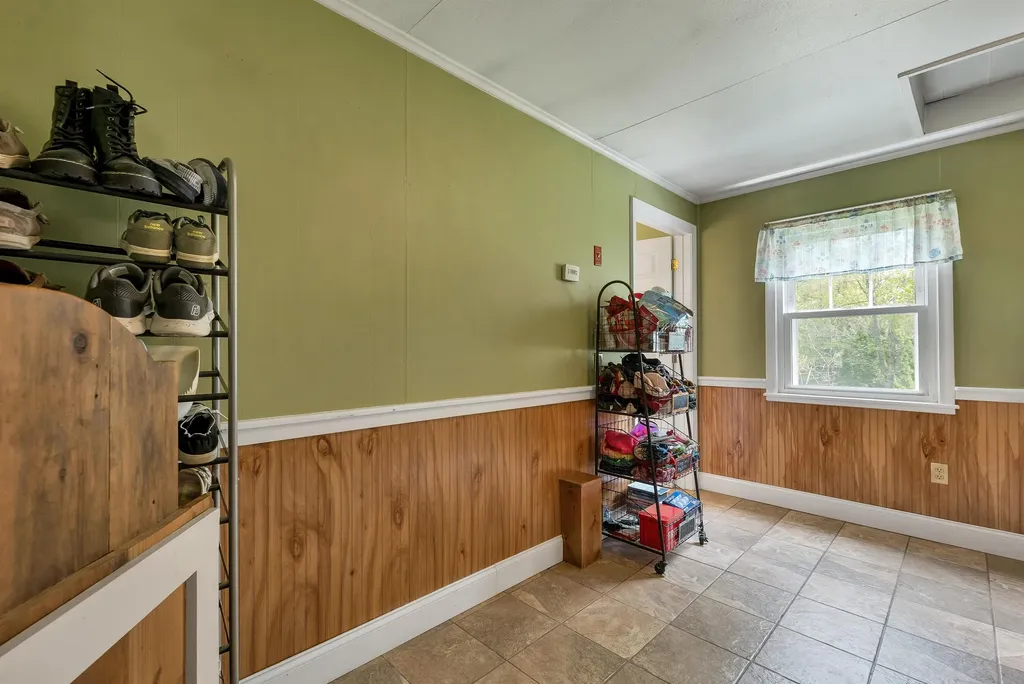 46 Albin Road Bow NH 03304-3704