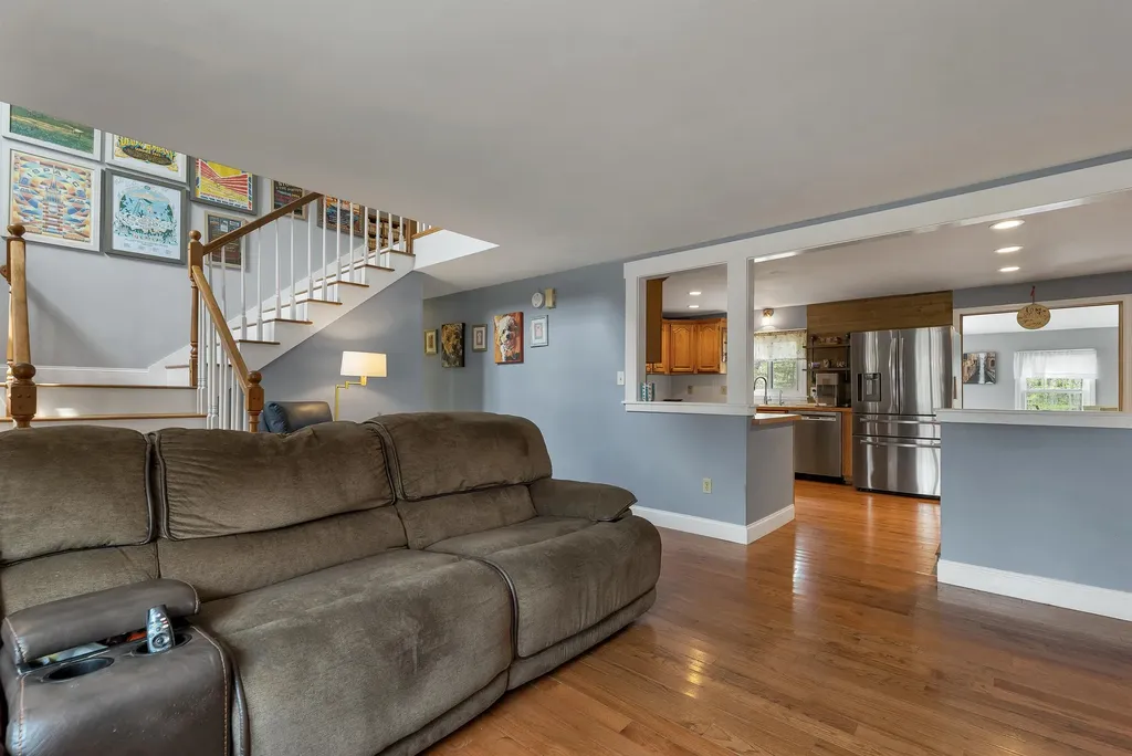 46 Albin Road Bow NH 03304-3704