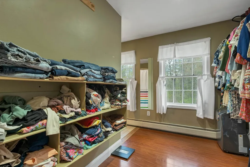 46 Albin Road Bow NH 03304-3704
