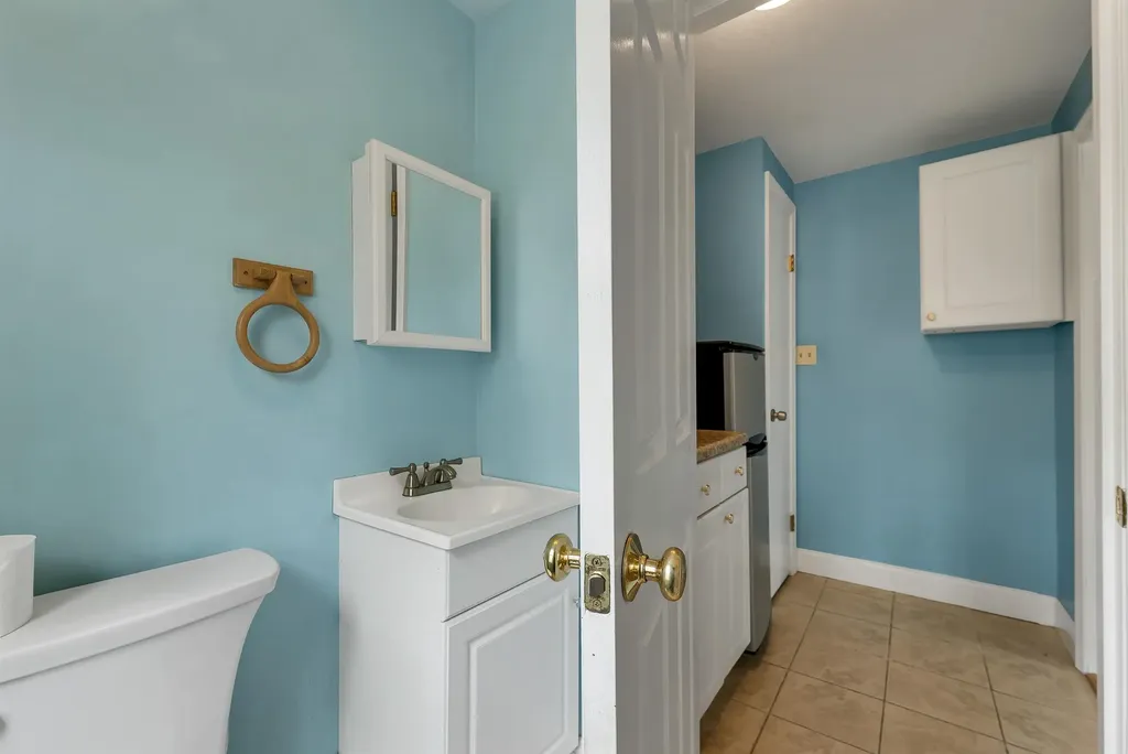 46 Albin Road Bow NH 03304-3704
