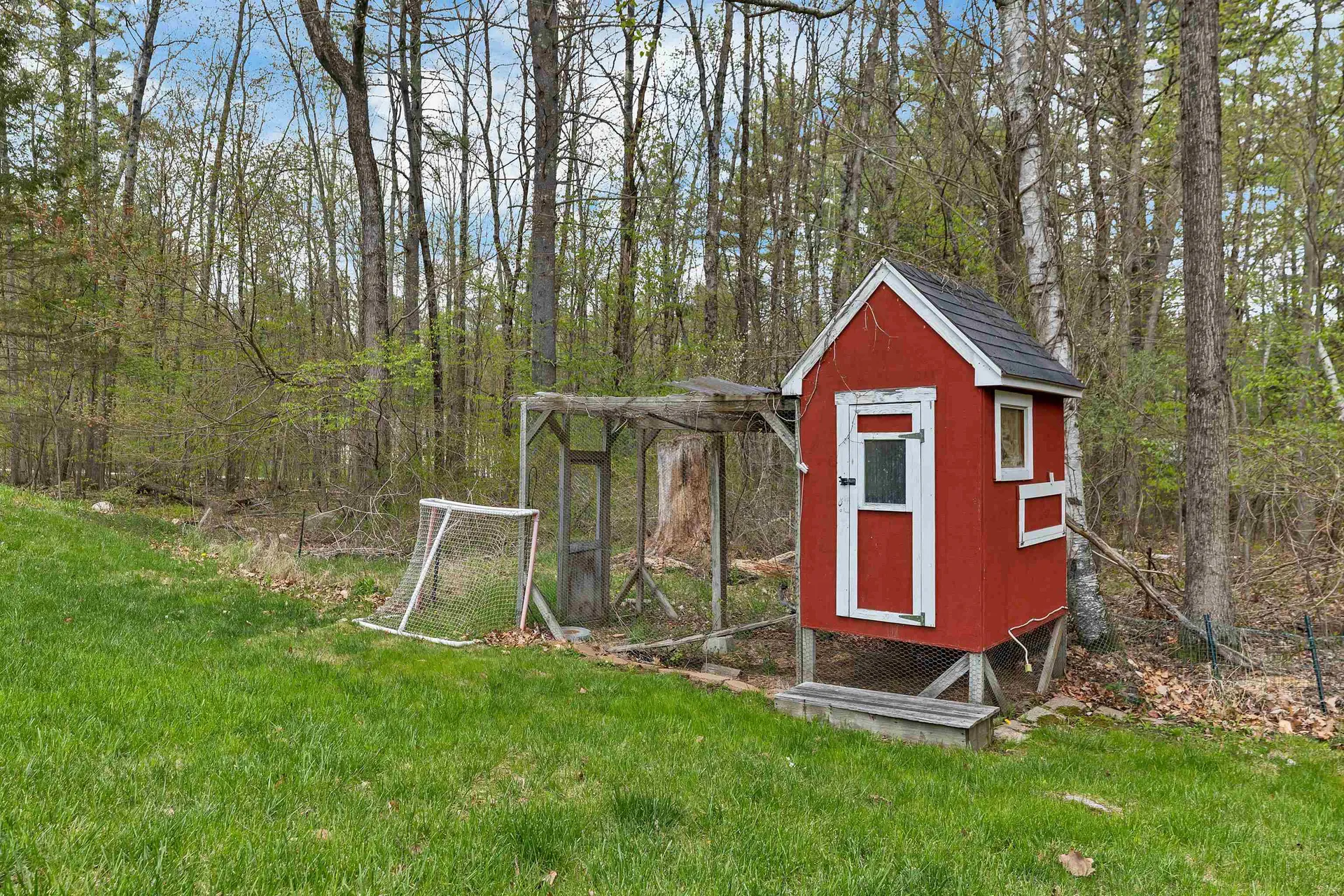 46 Albin Road Bow NH 03304-3704