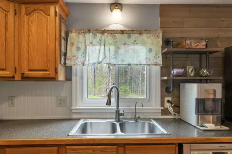 46 Albin Road Bow NH 03304-3704