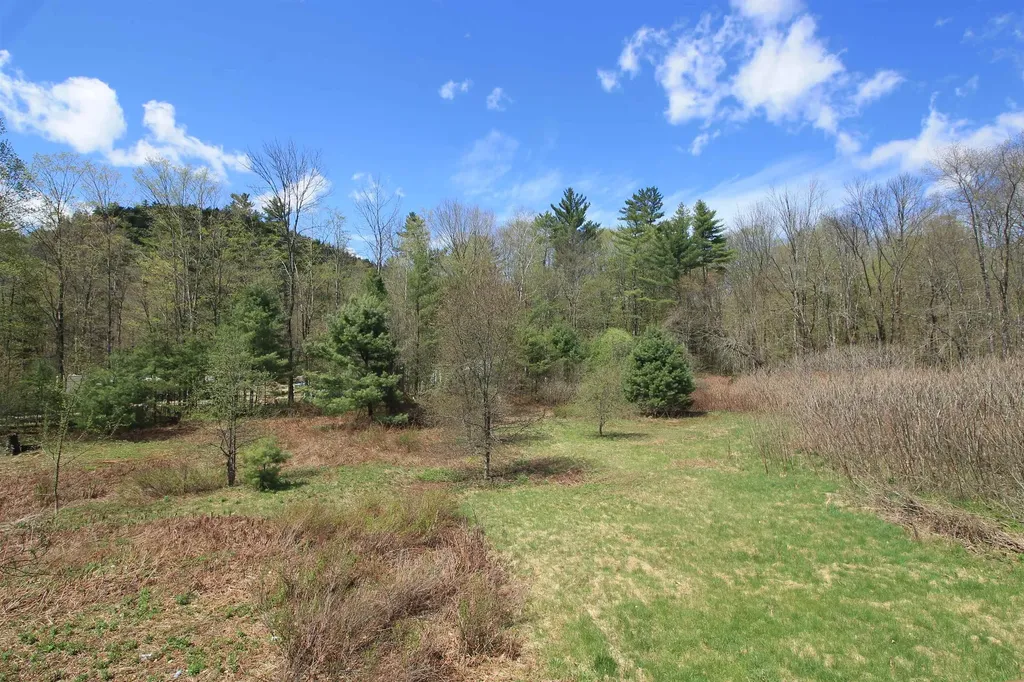 21 Mirror Lake Road Thornton NH 03285