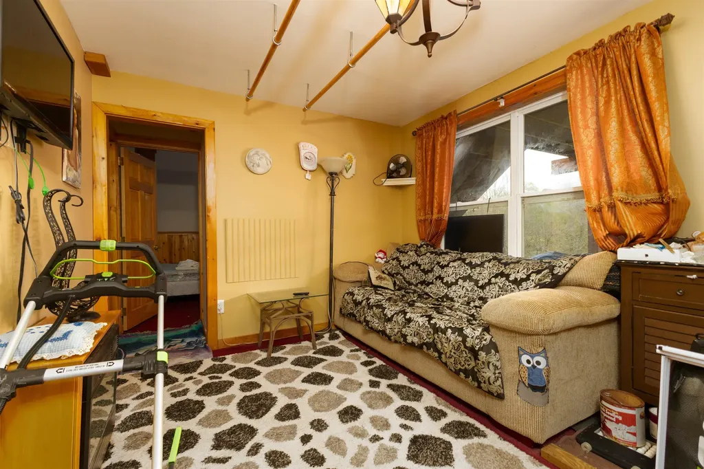 264 Chestnut Street Claremont NH 03743