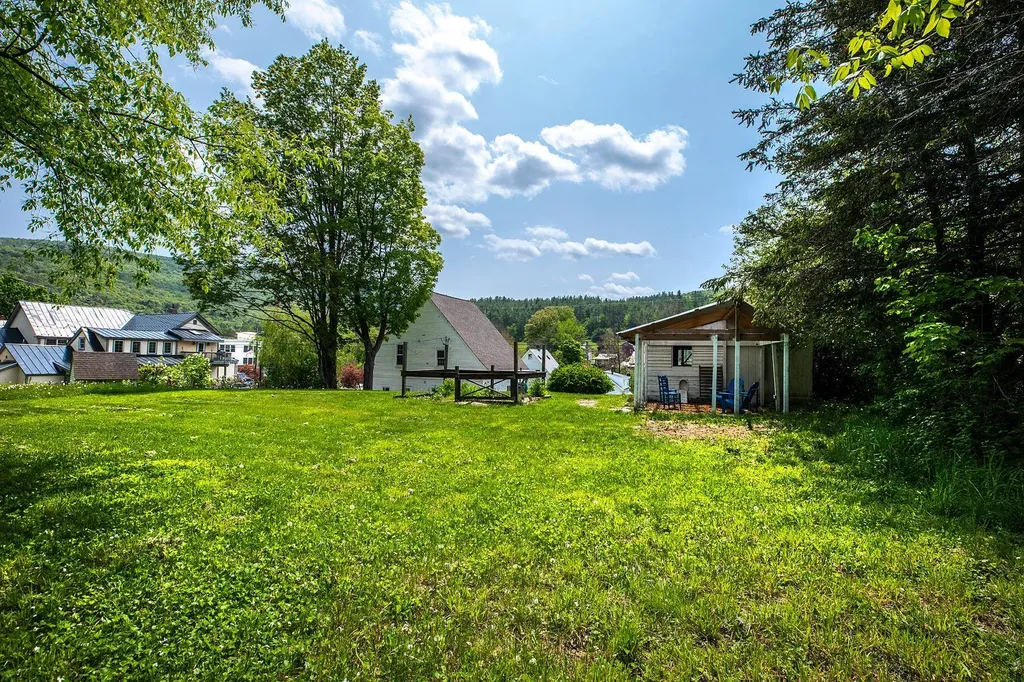 7429 Us Route 4 Bridgewater VT 05034