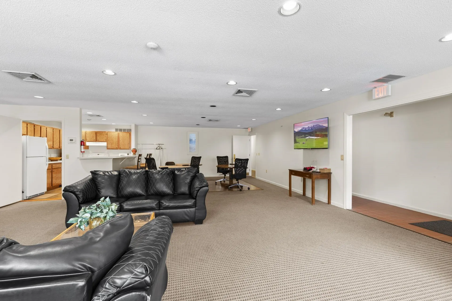 206 White Cedar Boulevard Portsmouth NH 03801
