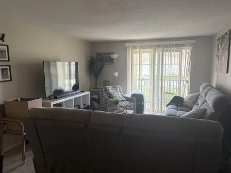 206 White Cedar Boulevard Portsmouth NH 03801