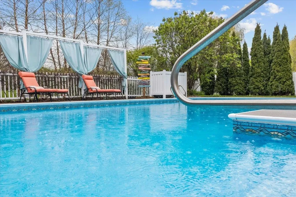 21 Whiteface Street South Burlington VT 05403