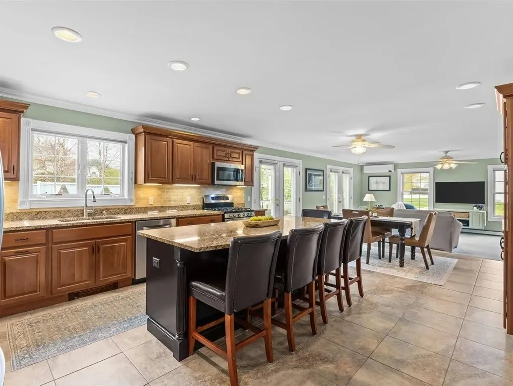 21 Whiteface Street South Burlington VT 05403
