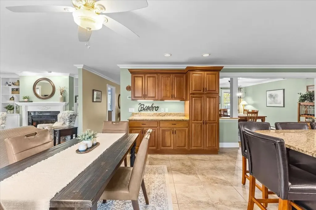 21 Whiteface Street South Burlington VT 05403