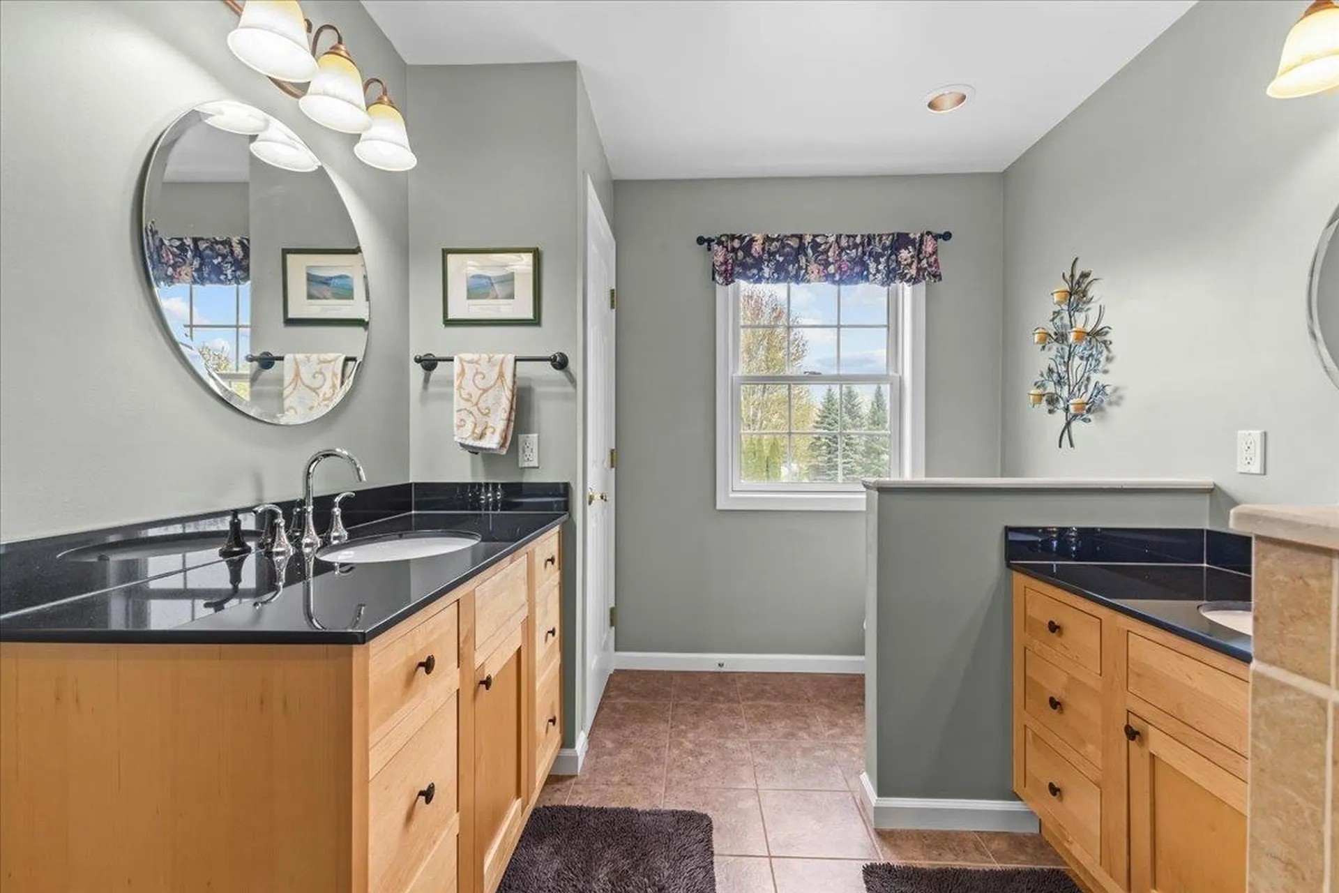 21 Whiteface Street South Burlington VT 05403