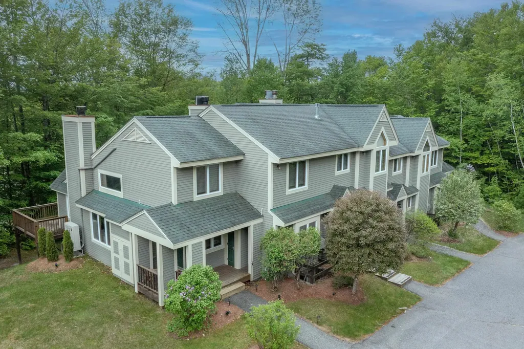 31 Pine Hill Lane Lincoln NH 03251