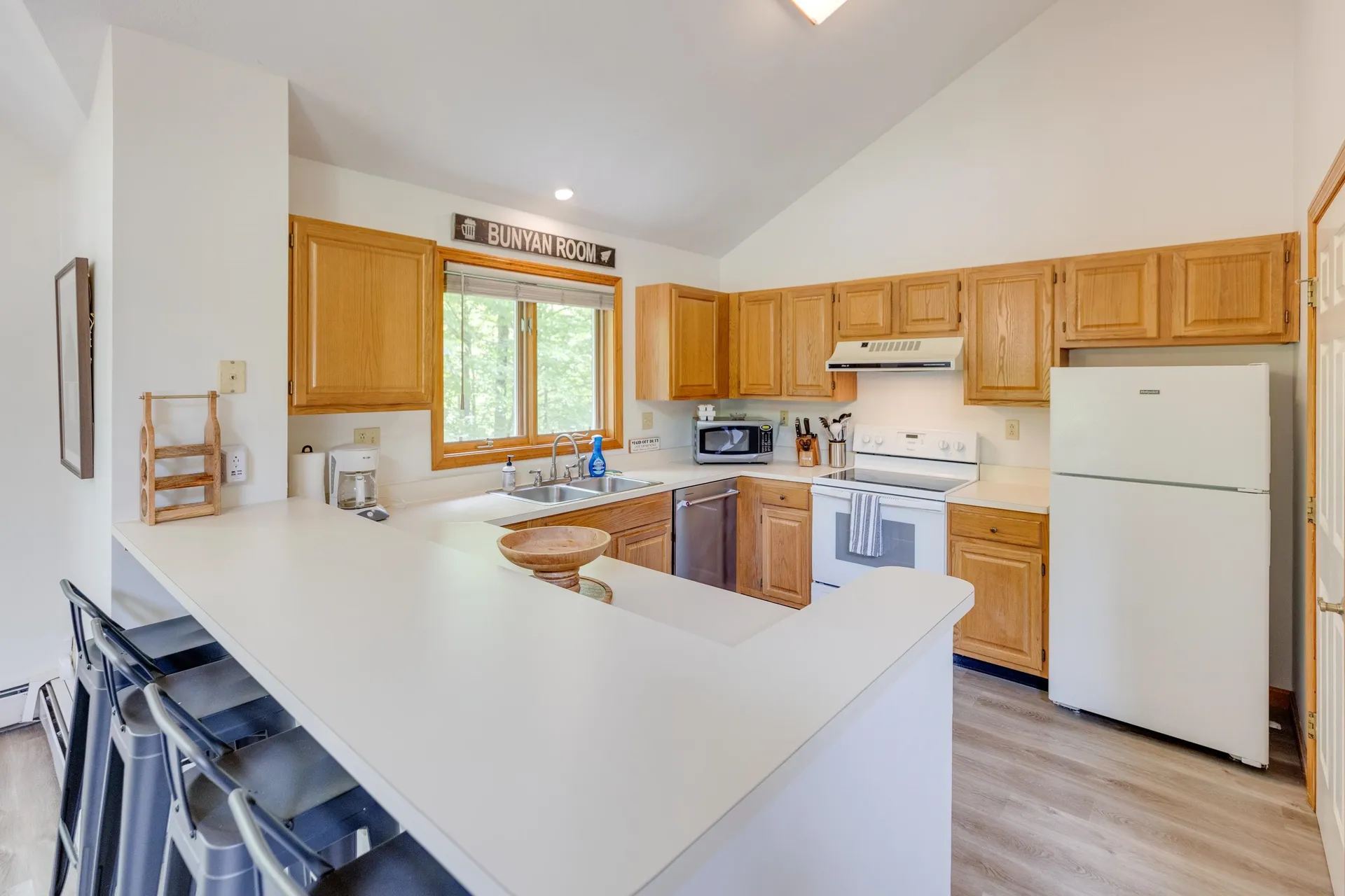 31 Pine Hill Lane Lincoln NH 03251