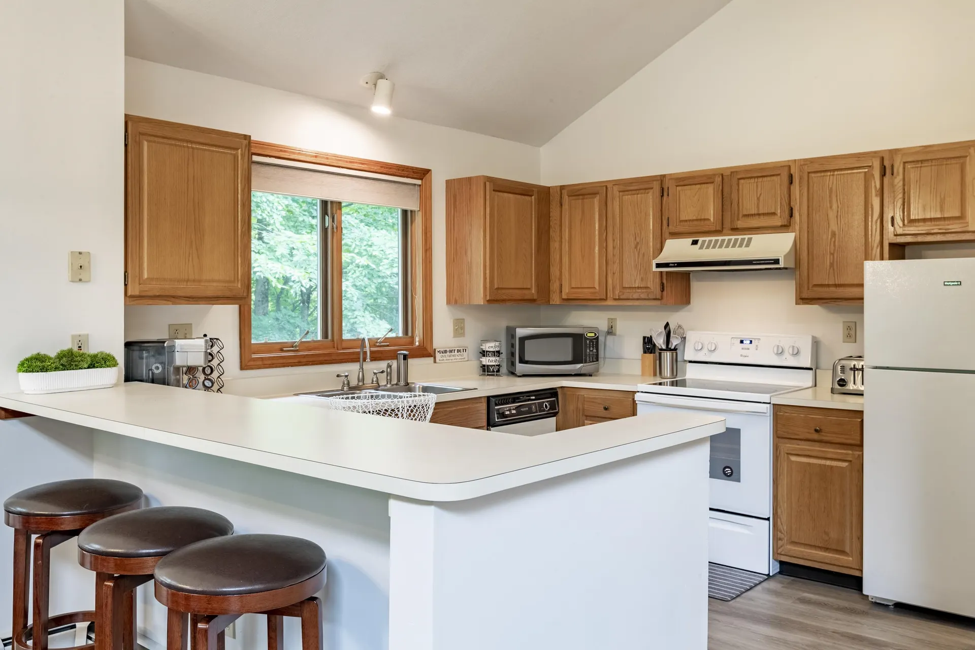 31 Pine Hill Lane Lincoln NH 03251