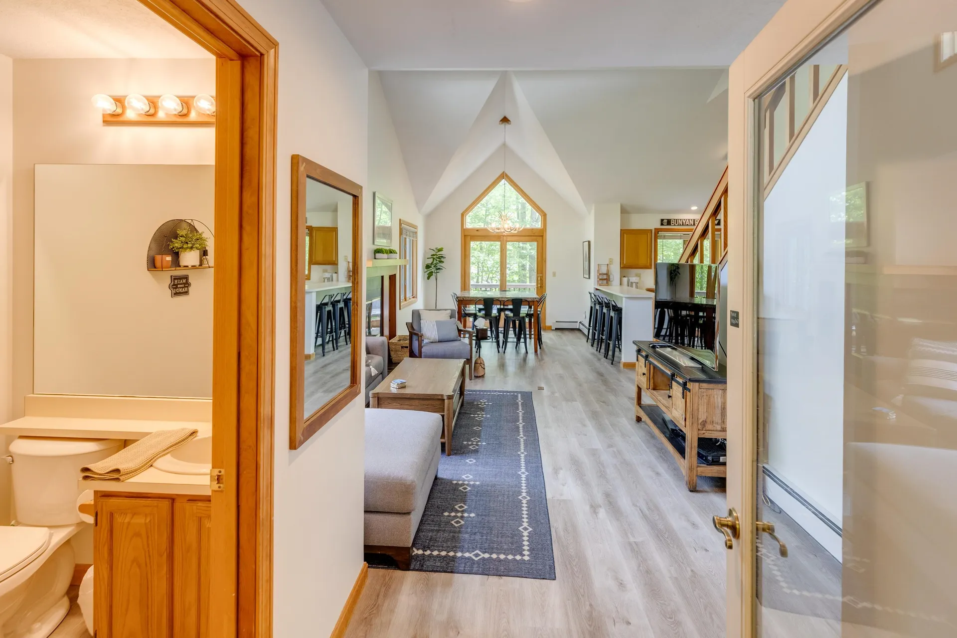 31 Pine Hill Lane Lincoln NH 03251